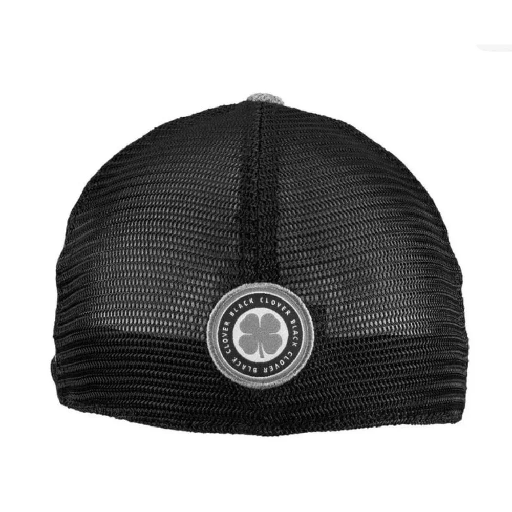 Black Clover Fitted Golf Hat Sz S/M Blackgrey